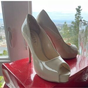 GUESS Women's Cream Peep Toe Heels